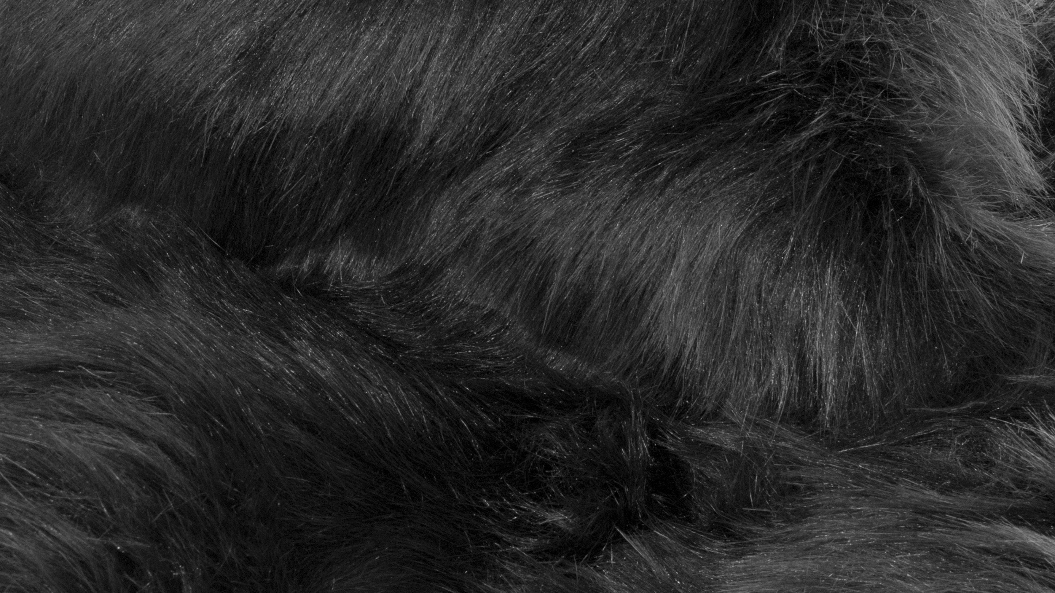 Luxe Gordon Faux Sheepskin Single Rug | 2'x3'