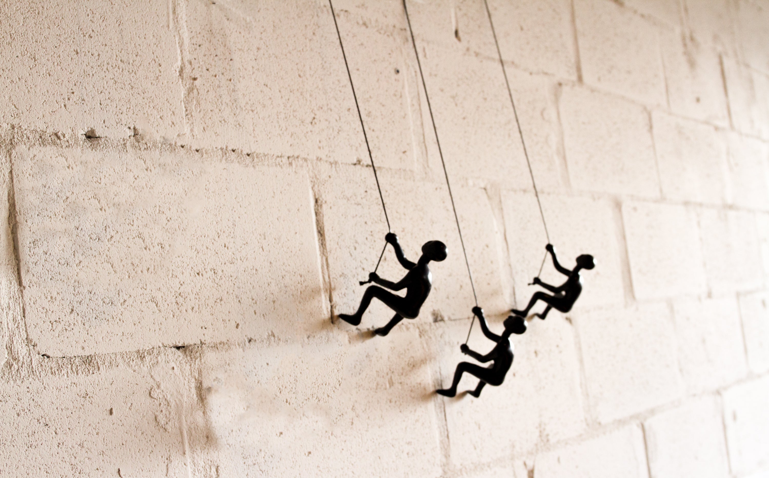 Climbing Man Classic Wall-Art Sculpture | 3-Pack