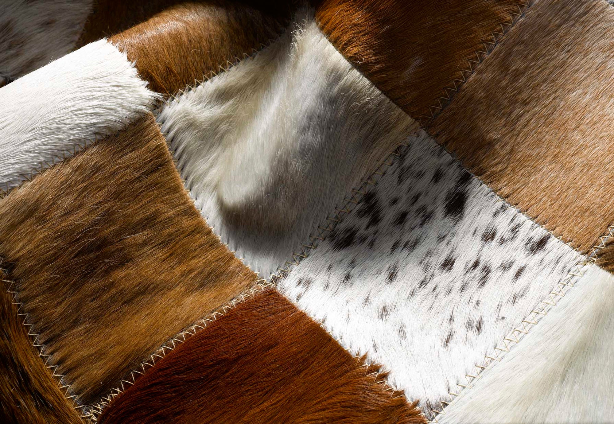 Natural Barcelona Cowhide Stitched Rug | 8'x10'