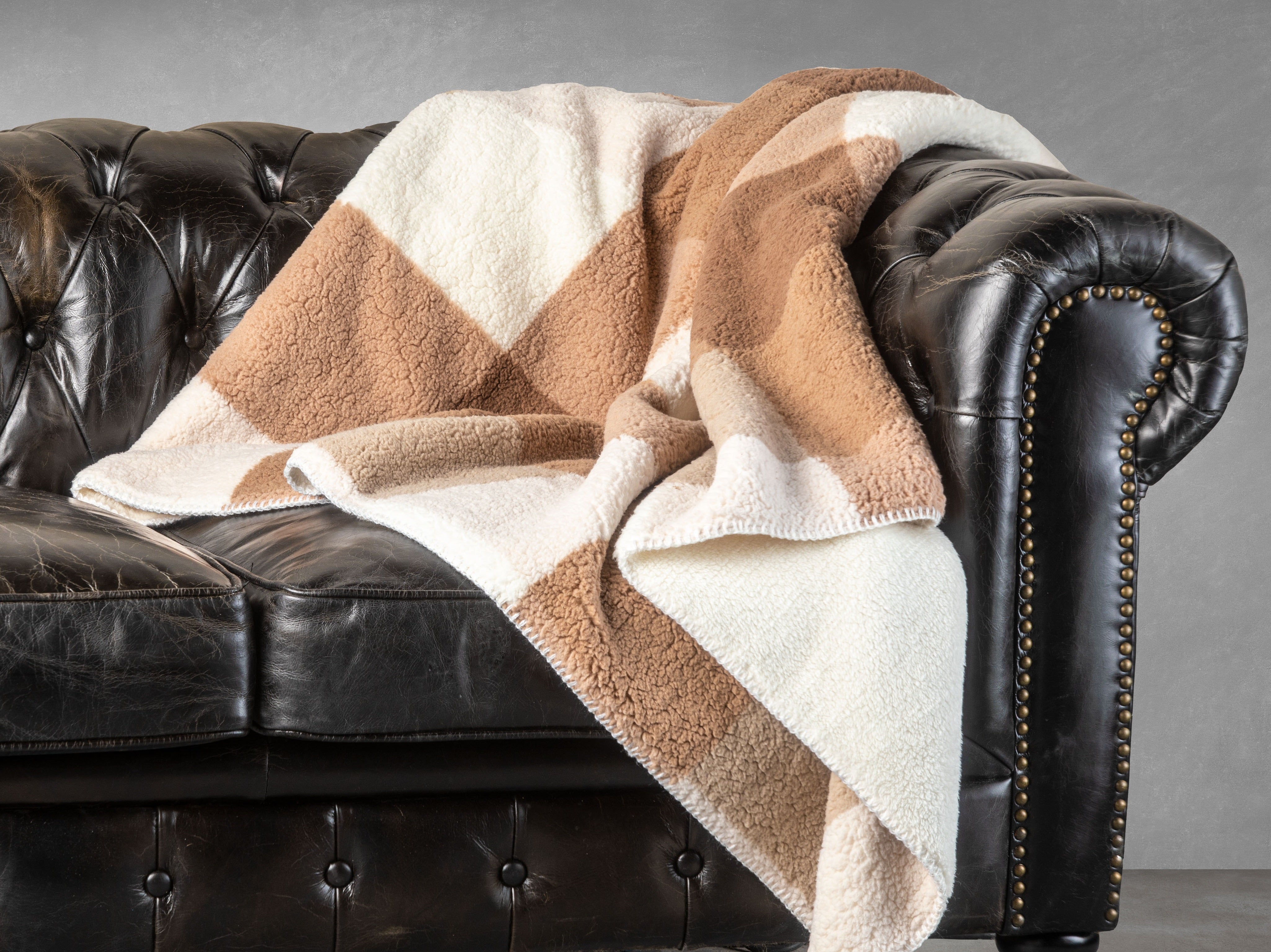 LUXE Flannel Sherpa Throw 60''×50'' - TAUPE PLAID COMBO